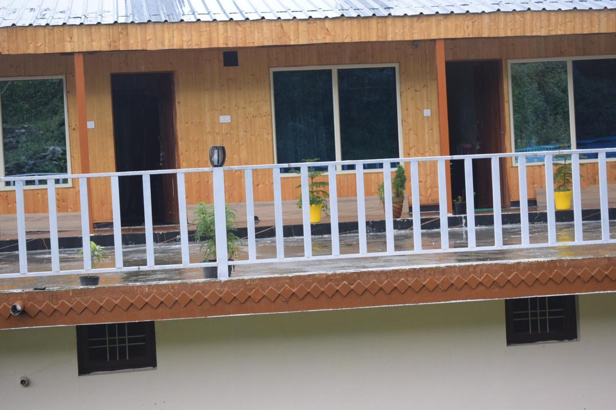 Himrab Chopta Resort Екстериор снимка